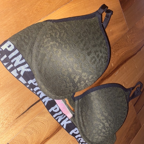 LIKE NEW- WEAR EVERYWHERE PUSH UP BRA - VICTORIAS SECRET PINK SIZE 34C - Picture 2 of 6